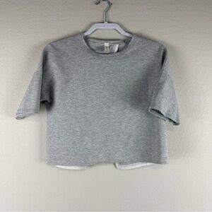 Lululemon Gray Minimal Short Sleeve Cropped Athletic Athleisure Top Size 6
